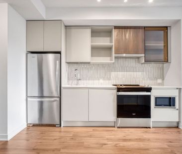 For Lease - 395 Dundas Street Unit# 402, Oakville, Ontario - Photo 4