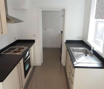 Milton Street, Higham Ferrers, Northants, NN10 - Photo 4