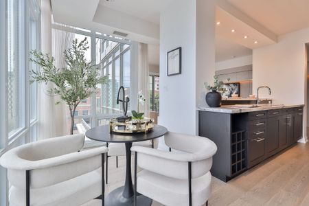 For Lease - 1 Bedford Road Unit# 808, Toronto, Ontario - Photo 3