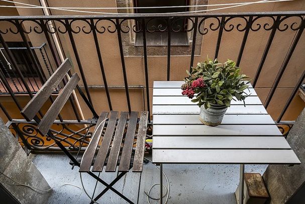Carrer dels Cotoners, Barcelona, Catalonia 08003 - Photo 1