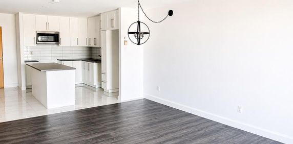 Condo 3½ avec vue fleuve + Château Frontenac | Stationnement intérieur | Lévis - Photo 2