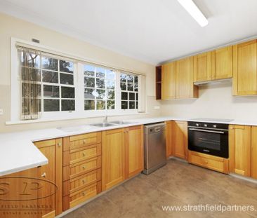 Perfect location for your family - Photo 3