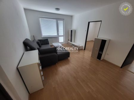 3 izbový byt na prenájom 65m2, Prievidza - Fotografia 2