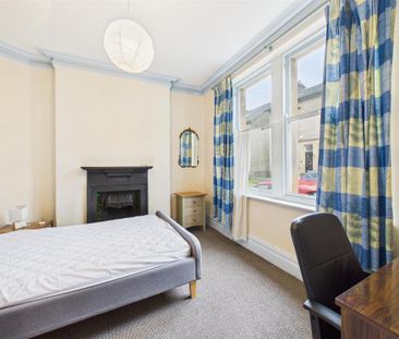 7 bedroom private hall to rent - Photo 5