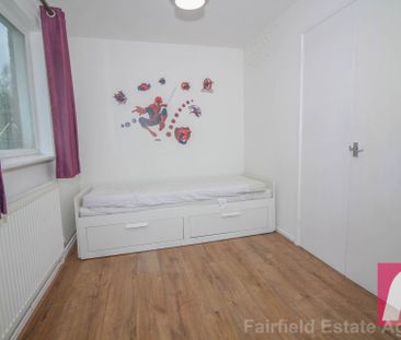 Gibbs Couch, Carpenders Park, WD19 - Photo 2