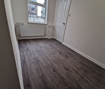 3 Bed Terraced House, Warwick Road, B11 - Photo 1