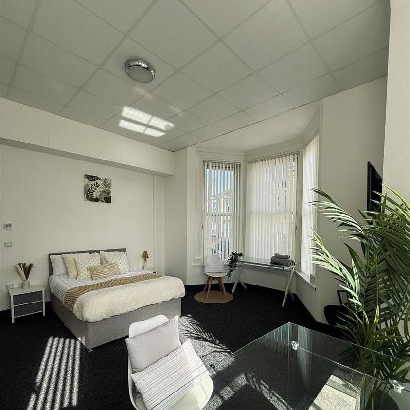 1 bedroom in a house share to rent - Photo 1