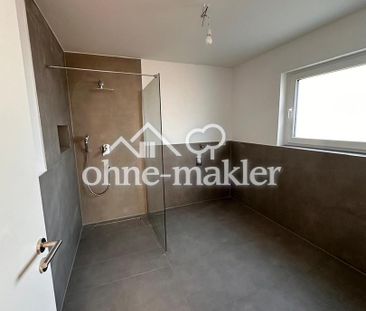 ​Erstbezug nach Kernsanierung: Hochmoderne 4,5-Zi.-Wohnung mit EBK ... - Foto 3