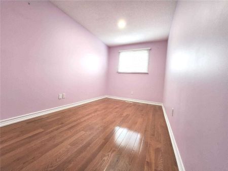 For Lease - 42 Sorrell Crescent, Markham, Ontario - Photo 3