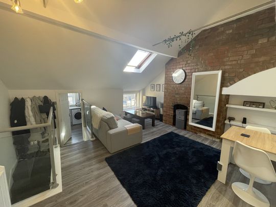 Dragon Road, Harrogate - Photo 1