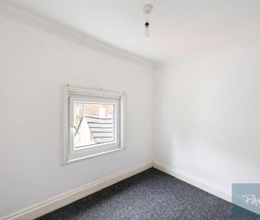 5 bedroom terraced house to rent - Photo 3