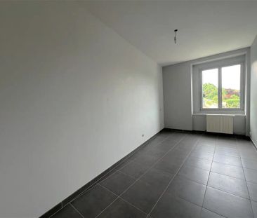Location appartement 3 pièces - 73.6m² à Thouars (79100) - Photo 3