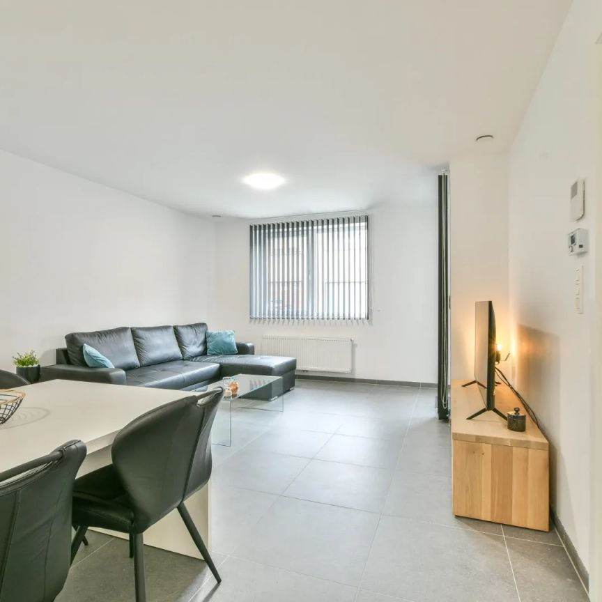 Prachtig gemeubeld gelijkvloers appartement te Bredene - Photo 1