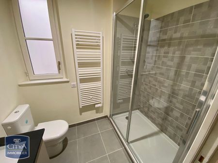 Location Appartement 1 pièce 36m² TOULON 83000 - Photo 4