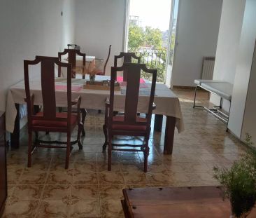 Room in a shared 9-bedroom apartment for rent in El Gòtic, bills included - Foto 5