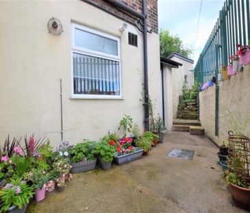 2 Bedroom Apartment To Let - Photo 6