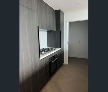 Modern Studio Apartment in the Heart of Macquarie Park - Photo 1