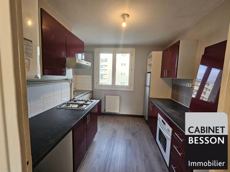 Location Appartement 3 pièces 53m² ST EGREVE 38120 - Photo 4