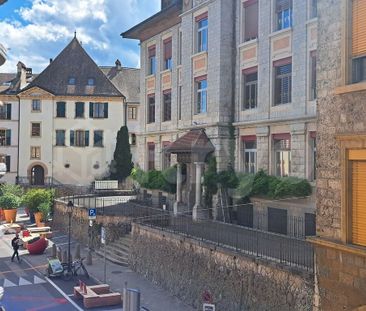 GRAND-PONT 3, 2.5-room apartment with exposed beams and a mezzanine - Photo 2