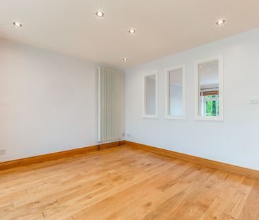 Glenageary Lodge, Glenageary, Co. Dublin, A96 W4A6 - Photo 4