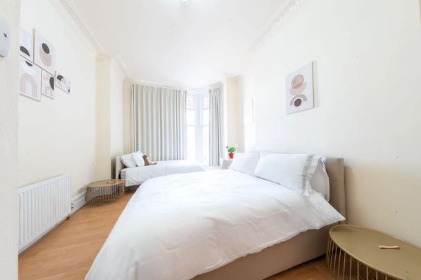 Fortess Road, London - Photo 1