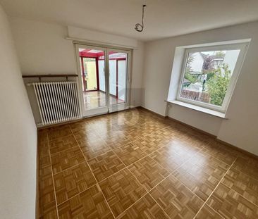 MIT WINTERGARTEN, GARAGE UND GARTEN! - Photo 1