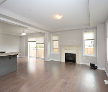 For Lease - 3182 Daisy Way, Oakville, Ontario - Photo 1