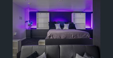 Furnished Studio With Water, Electricity And Internet Included - Photo 5