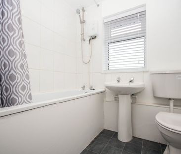 1 bedroom flat - Photo 4