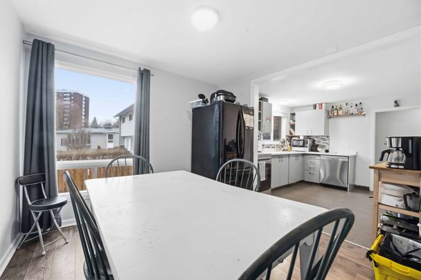 For Lease - 43 Southview Crescent, Cityview - Parkwoods Hills - Rideau Shore, Ontario - Photo 1