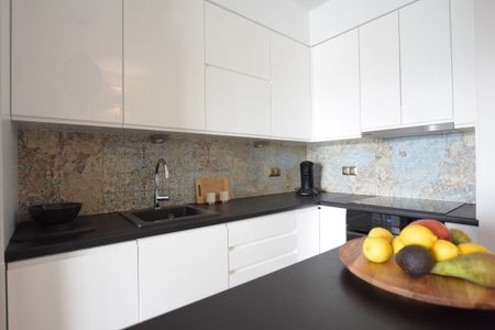 Mokotów Al. Sikorskiego 9 - 3 pokoje 67 m2 garaż - Zdjęcie 2