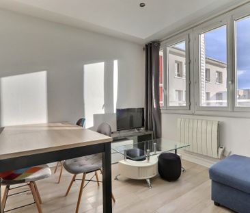 Location Appartement 2 pièces 44m² CLERMONT FERRAND 63000 - Photo 2