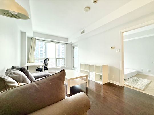 For Lease - 242 Rideau Street Unit# 1905, Lower Town - Sandy Hill, Ontario - Photo 1