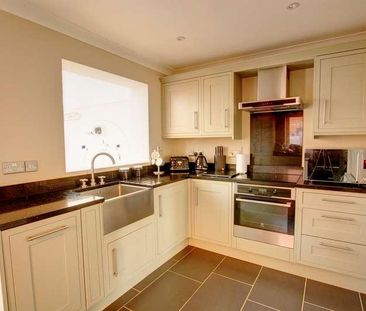 Glosthorpe Manor, Ashwicken, PE32 - Photo 4