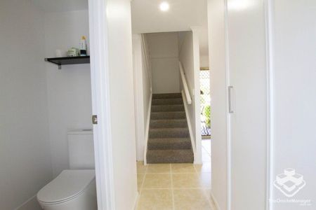 Location, location location - Photo 5