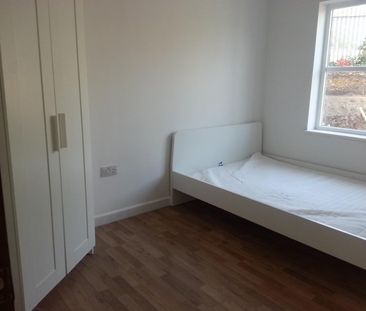 1 Bed Flat, Abbey Road, CR0 - Photo 4