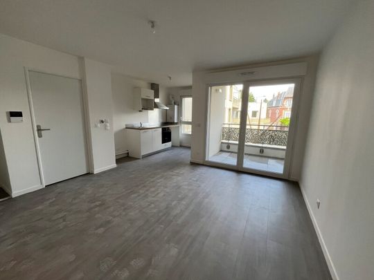Location Appartement 3 pièces 58m² ELBEUF 76500 - Photo 1