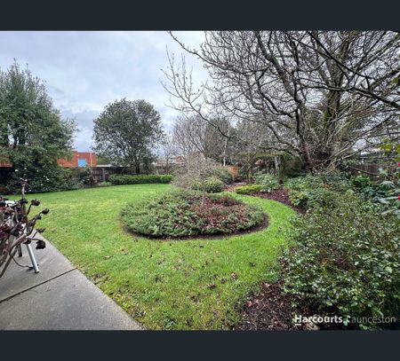 31 Chestnut Road, Youngtown, Tas 7249 - Photo 5
