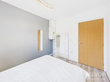 1 bedroom flat to rent - Photo 2