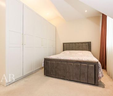 5 bedroom terraced house to rent - Photo 4