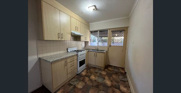 Low-Maintenance Living in Prime Prospect Location - Photo 1