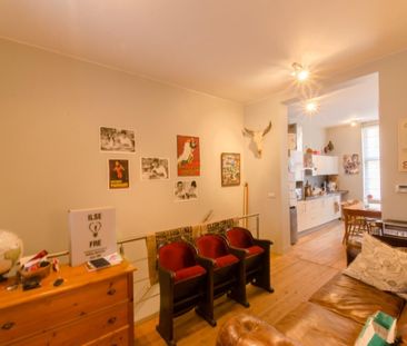 Ruim duplexapp. met 1 slpk. en privatieve binnenkoer - Photo 2