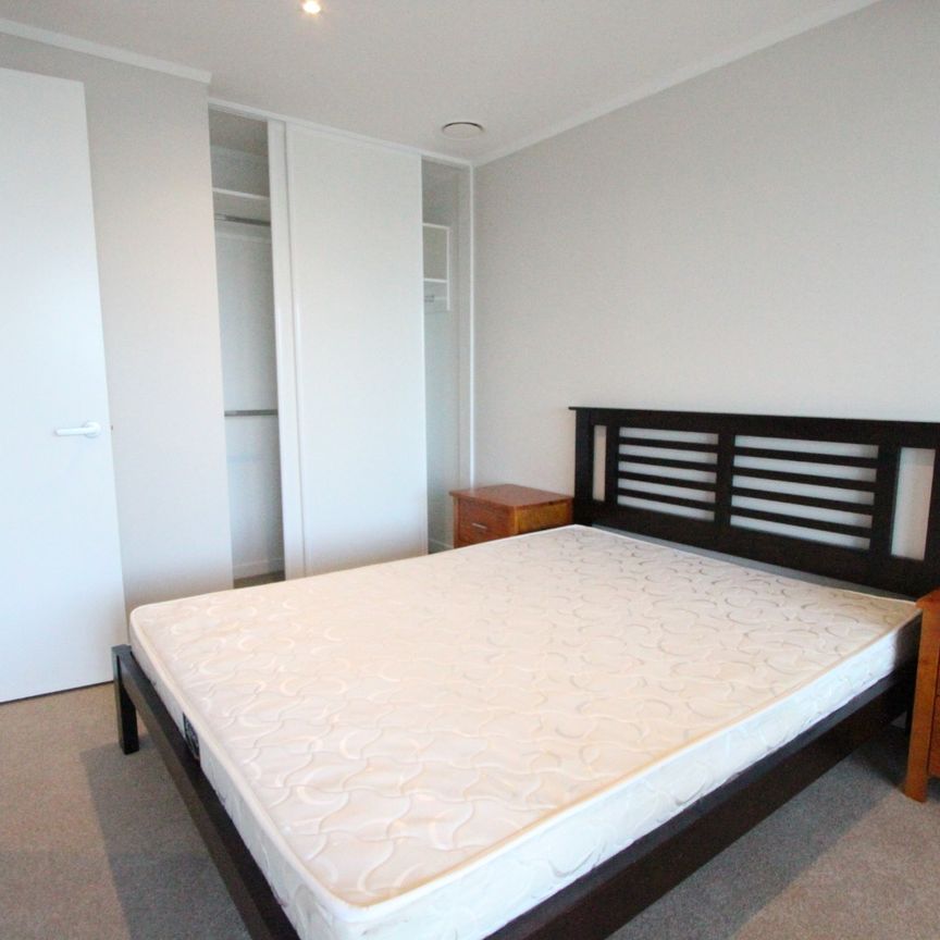 Up the top - Photo 1