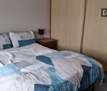 Room for rent in 2-bedroom house in Ballsbridge, Dublin - Photo 6