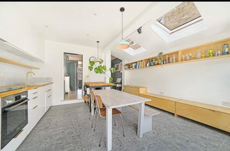 3 Bed Terraced House, Lymington Avenue, N22 - Photo 5