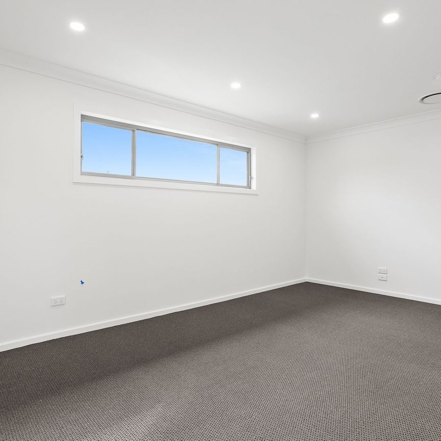 Brand New Beautiful Townhouse - Photo 1