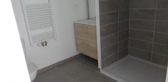 Appartement à louer 2 pièces 39.9m² - Photo 2