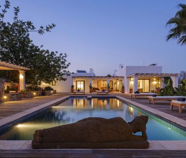 4 bedroom luxury Villa for rent in Ibiza, Balearic Islands - Photo 5