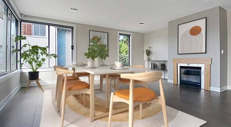 Epsom , Architecturally designed stunning five bedroom four Bathroom Home! - Photo 3