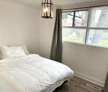For Lease - 210 South Service Road, Mississauga, Ontario - Photo 6